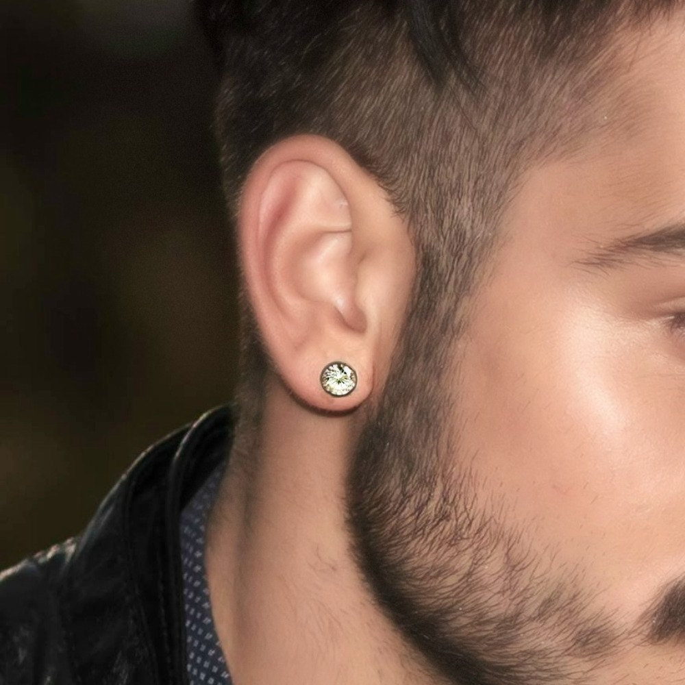 Top Picks for Stylish Men's Cross and Stud Earrings