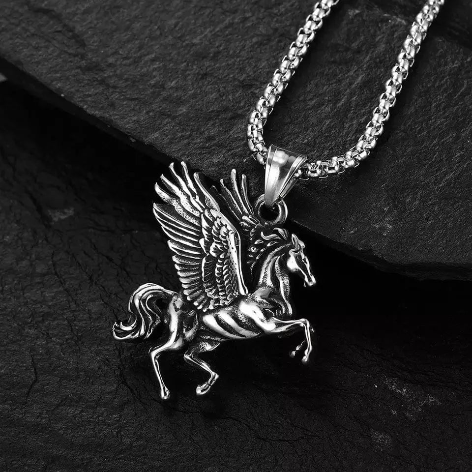 THE MEN THING Alloy Pegasus Pendant with Pure Stainless Steel 24inch Chain for Men, European trending Style - Round Box Chain & Pendant for Men & Boy