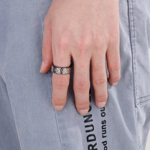 BLACK TITANIUM HAMMERED RING - Silver Ring - Pure Titanium Steel Ring for Men Size - 21