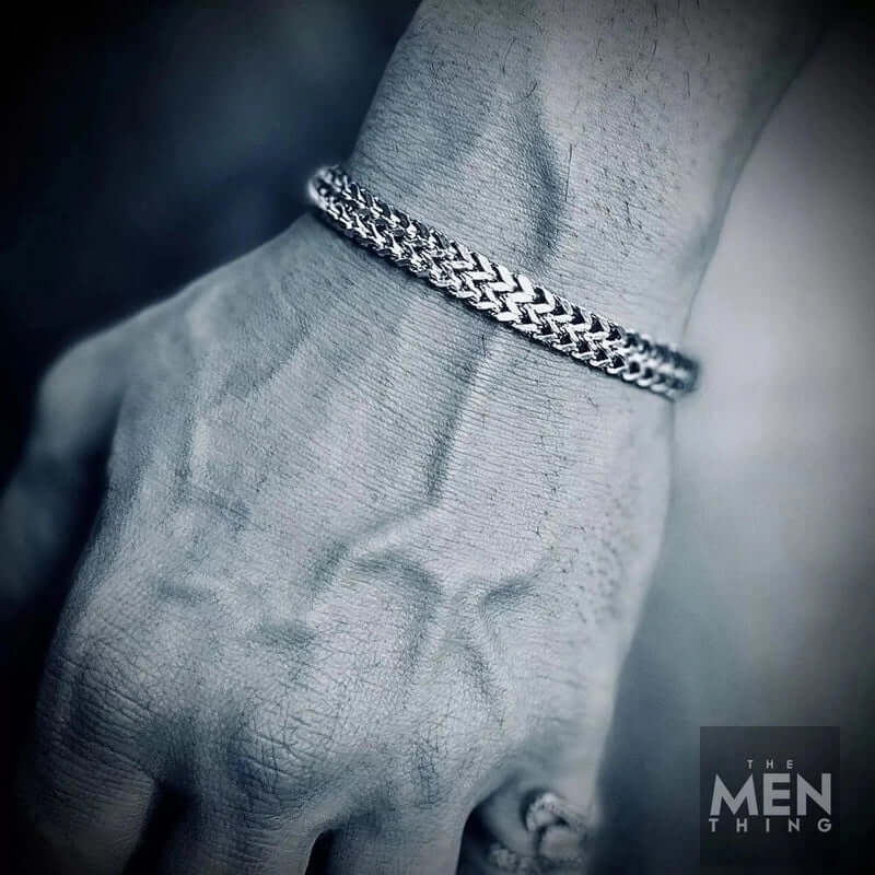 THE MEN THING 7.5mm Pure Stainless Steel Italian Mesh Link Chain Bracelet with Magnetic Buckle for Men & Boys (8 inch)