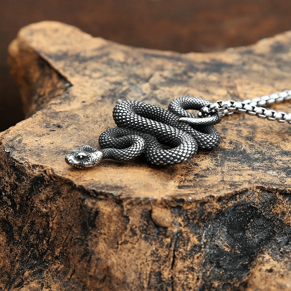 SILVER GUARDIAN SNAKE - Pure Titanium Steel Pendant with 24inch Round Box Chain for Men & Boys