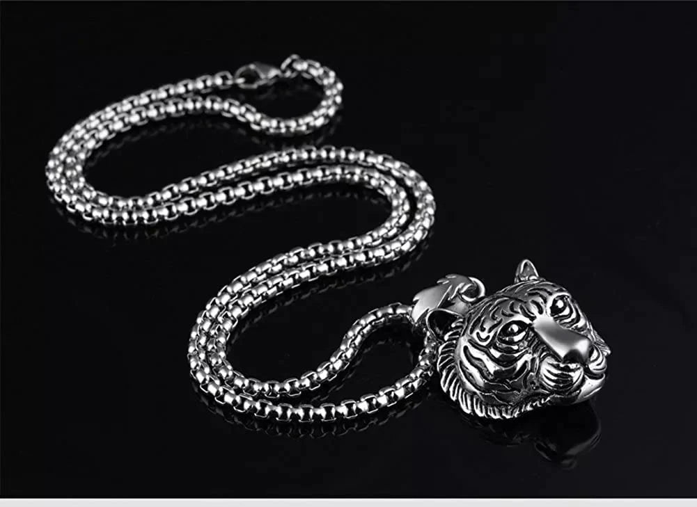 THE MEN THING Alloy Tiger Head Pendant with Pure Stainless Steel 24inch Chain for Men, American trending Style - Round Box Chain & Pendant for Men & Boy