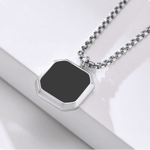 OCTAGON GEO - Alloy Pendant with Black Stone & Stainless Steel 24inch Round Box Chain, American trending Style for Men & Boy