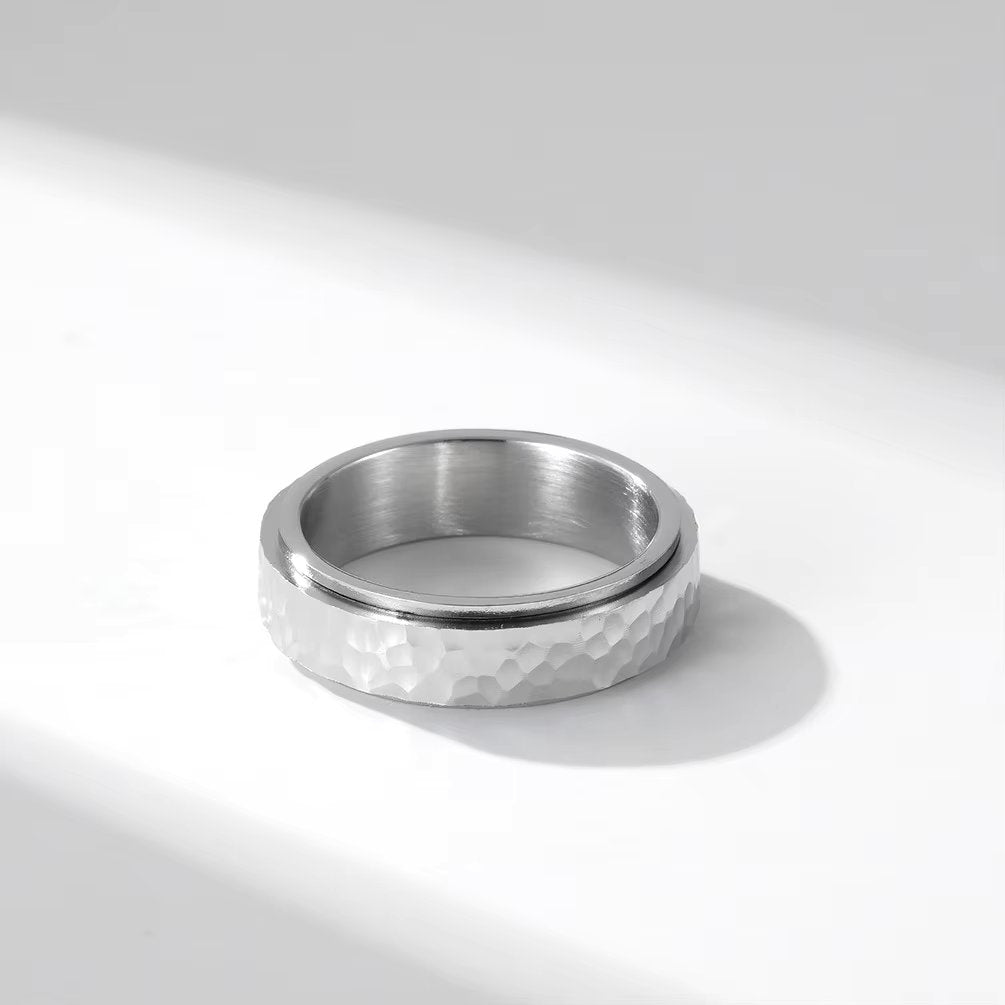 SILVERFORGE TITANIUM HAMMERED RING - Silver Toned Ring - Pure Titanium Steel Ring for Men Size - 21