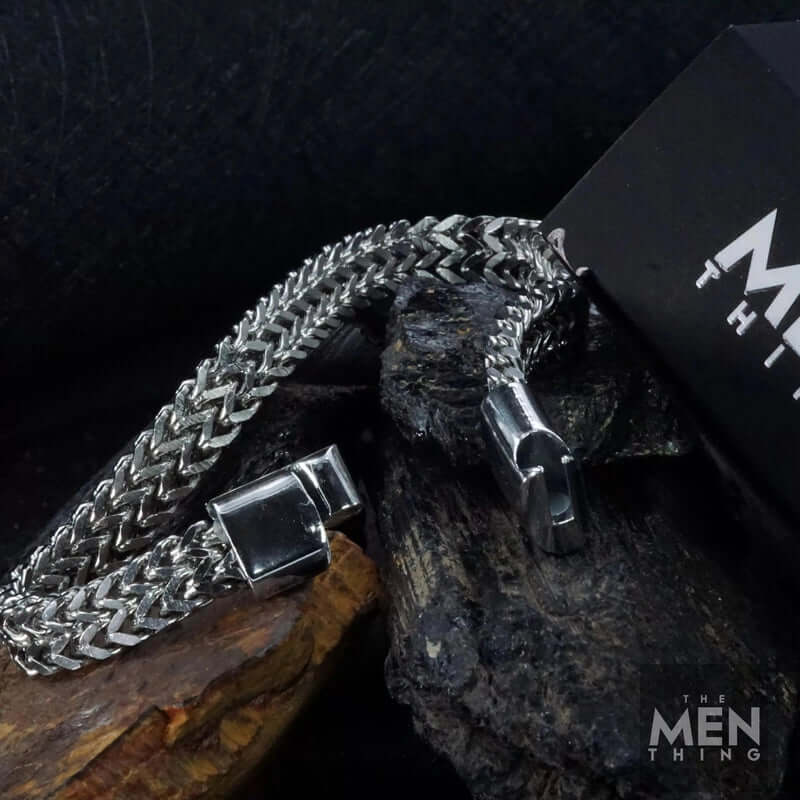 THE MEN THING 7.5mm Pure Stainless Steel Italian Mesh Link Chain Bracelet with Magnetic Buckle for Men & Boys (8 inch)