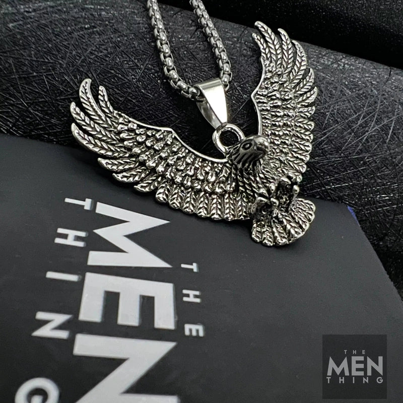 THE MEN THING Alloy Eagle Pendant with Pure Stainless Steel 24inch Chain for Men, American trending Style - Round Box Chain & Pendant for Men & Boy