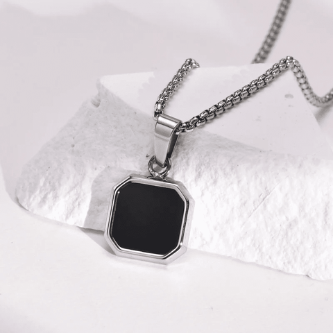 OCTAGON GEO - Alloy Pendant with Black Stone & Stainless Steel 24inch Round Box Chain, American trending Style for Men & Boy