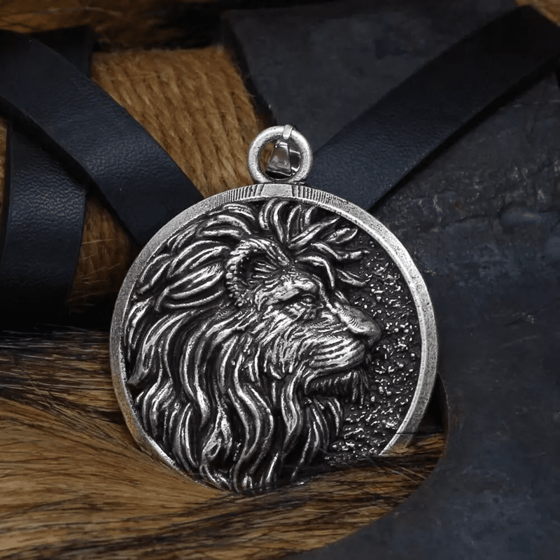 LION KING HEAD - Alloy Pendant with Stainless Steel 24inch Spiga Chain for Men & Boy